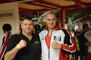 Erfolgreich in Straubing: 11:8 gewinnen die Boxer des NSV