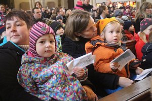 Im Nordh&auml;user Dom zeigte der &ouml;kumenische Kindergarten heute sein Krippenspiel