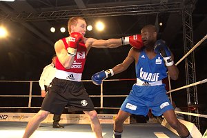 Boxnacht in der Ballspielhalle in Nordhausen