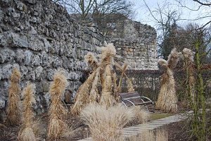 Puppen auf dem Berg