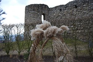 Puppen auf dem Berg