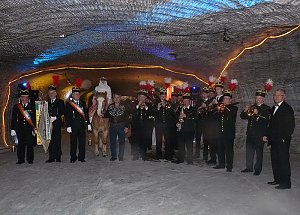 1. Sondersh&auml;user Salz-Kristallball