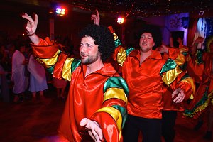 Männerballett on Tour