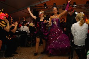 M&auml;nnerballett on Tour