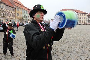 Party auf dem Anger