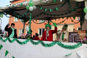 N&auml;rrinnen und Narren zogen durch Sondershausen (2)