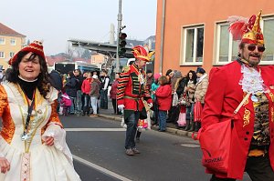 N&auml;rrinnen und Narren zogen durch Sondershausen (2)