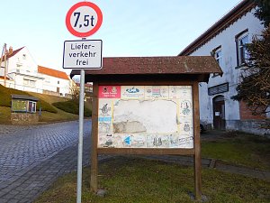 Unterhalb der Burg