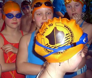 Um die Wette geschwommen
