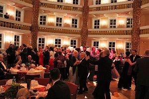 nnz/kn: Ballgefl&uuml;ster mit Premiere