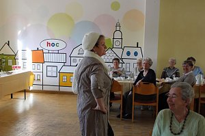 Gut beh&uuml;tete Frauentagsfeier
