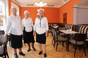 Café Pille und 10 Wohnungen