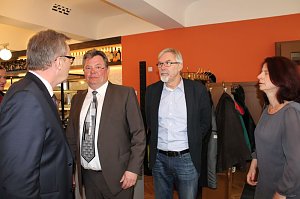 Café Pille und 10 Wohnungen