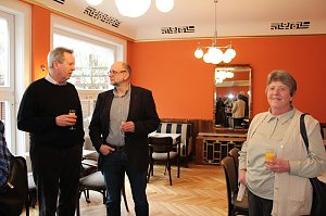 Café Pille und 10 Wohnungen