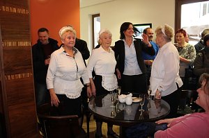Café Pille und 10 Wohnungen