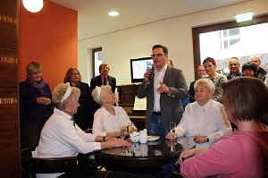 Café Pille und 10 Wohnungen