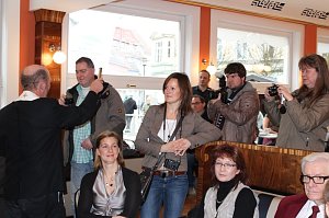 Café Pille und 10 Wohnungen