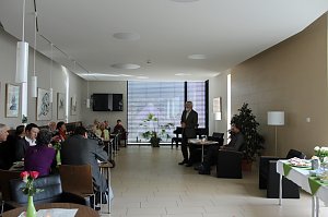 Mit neuem Buch im Kulturcaf&eacute; - Walter Sachs