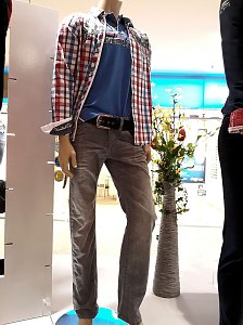 Fr&uuml;hlingsschmuck und Fr&uuml;hlingsmode in der S&uuml;dharzgalerie
