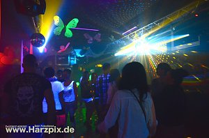 Houseverliebt im Club Buddha