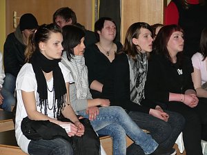 Tanzen im Jugendclubhaus