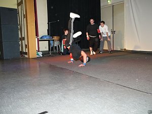 Tanzen im Jugendclubhaus