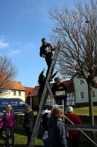 Ostereierallee in Obergebra