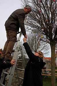 Ostereierallee in Obergebra