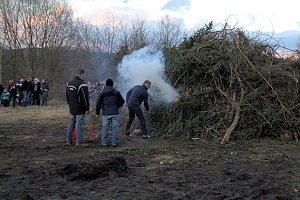 Osterfeuer in Nordhausen Nord