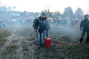 Osterfeuer in Nordhausen Nord