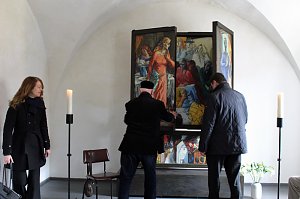 In Memoriam 1945