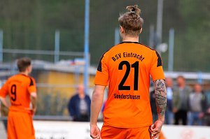 Wackers Reserve schl&auml;gt die Eintracht mit 2:0