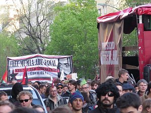 Revolution&auml;re 1. Mai Demo