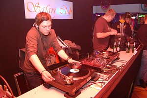 House im Safari Club Nordhausen.NNZ-City Scout on Tour