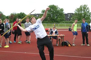 Schulamtsfinale Jugend trainiert f&uuml;r Olympia auf dem Nordh&auml;user Hohekreuzsportplatz