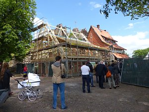 Richtfest f&uuml;r neuen Festsaal am Burggsathof