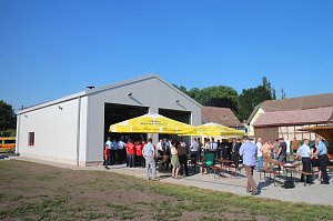 Die Kameraden der Sundh&auml;user Feuerwehr k&ouml;nnen sich nach langem warten endlich &uuml;ber ihr neues Ger&auml;tehaus freuen
