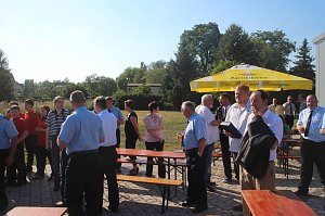 Die Kameraden der Sundh&auml;user Feuerwehr k&ouml;nnen sich nach langem warten endlich &uuml;ber ihr neues Ger&auml;tehaus freuen
