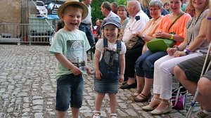 Kopfloser Dirigent beim Residenzfest 2015