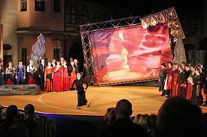 Glanzvolle Premiere in Sondershausen