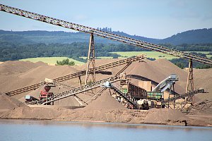 Industrie an den Bielener Kiesgew&auml;ssern