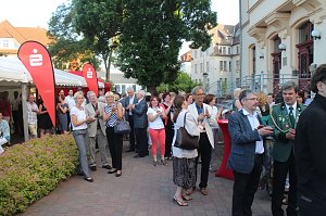 Sommerfest vor dem Nordh&auml;user Landratsamt