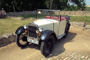Oldtimer im Schlosspark
