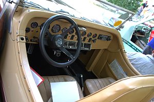 Oldtimer im Schlosspark