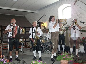 Heringen feiert zum Sch&uuml;tzenfest auch 25 Jahre Deutsche Einheit