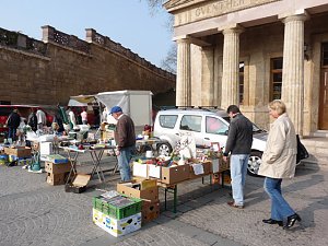 Tr&ouml;delmarkt