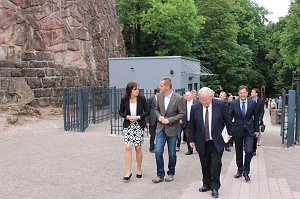 Schicker Eingangsbereich am Kyffh&auml;userdenkmal