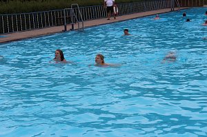 24-Stunden-Schwimmen gestartet