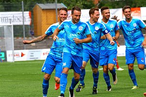 Wacker gewinnt 2:0 gegen Neustrelitz