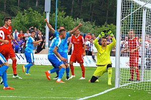 Wacker gewinnt 2:0 gegen Neustrelitz